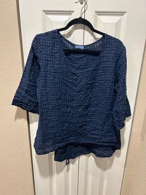 Linnea Made in USA  Linen Crinkle Textured Navy Top Lagenlook, XS